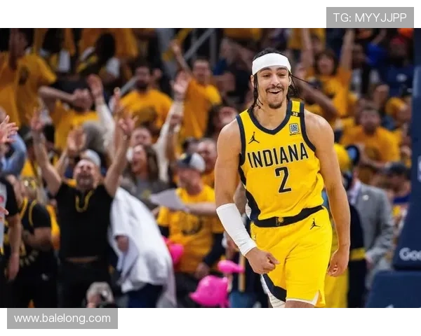 连续变相晃飞亚历山大内姆哈德精准三分球助力球队逆转胜利